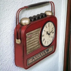 Appendi chiavi da muro Radio metallo con orologio vintage cm 22x8,5h.19 art.144392 nuovo consegna gratuita-arredamentishop.it...