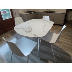 Tavolo rotante cm 140x90h.78 allungabile cm 200 TOP ceramica lucido nuovo art.2059 consegna gratuita-arredamentishop.it  Temp...